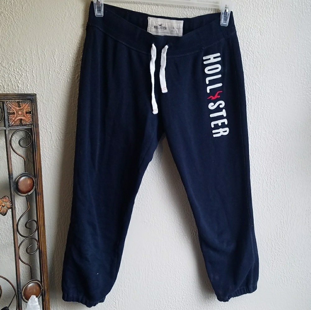 4/15$$🛍 Hollister Capri Lounge Pants